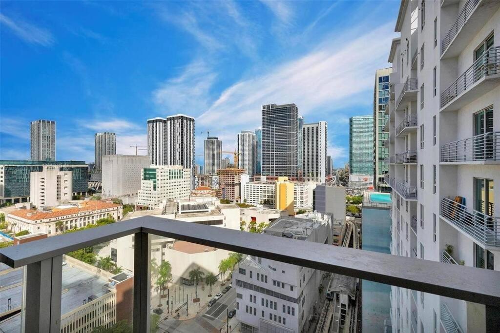 Charming 2 Bedroom Downtown Miami 2106 Free Parking Bagian luar foto