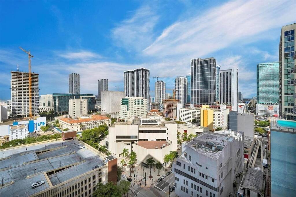 Charming 2 Bedroom Downtown Miami 2106 Free Parking Bagian luar foto