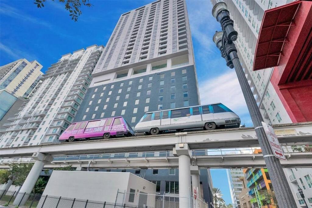 Charming 2 Bedroom Downtown Miami 2106 Free Parking Bagian luar foto